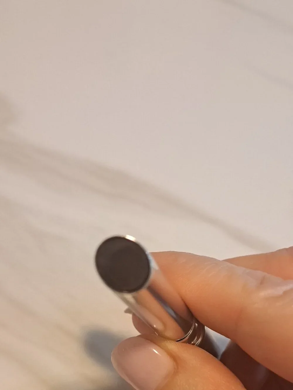 CLINIQUE ALMOST LIPSTICK IN THE SHADE 06 BLACK HONEY